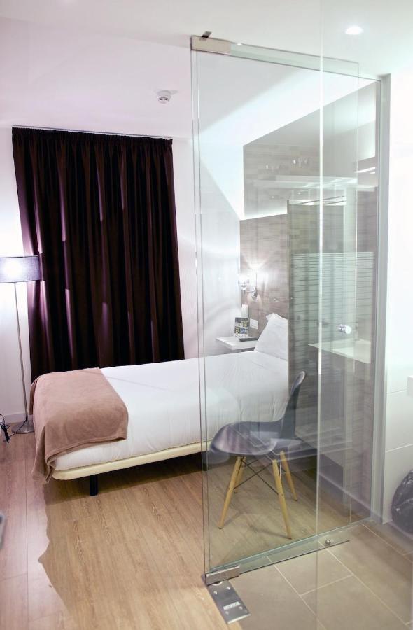 Hotel Bestprice Diagonal Barcelona Luaran gambar